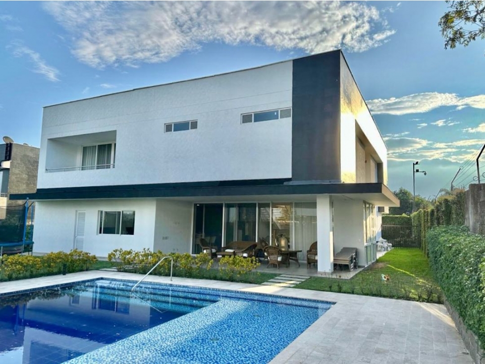 VENDO CASA AMOBLADA? Y CON ASCENSOR EN CONDOMINIO EN PANCE, SUR CALI — foto 2