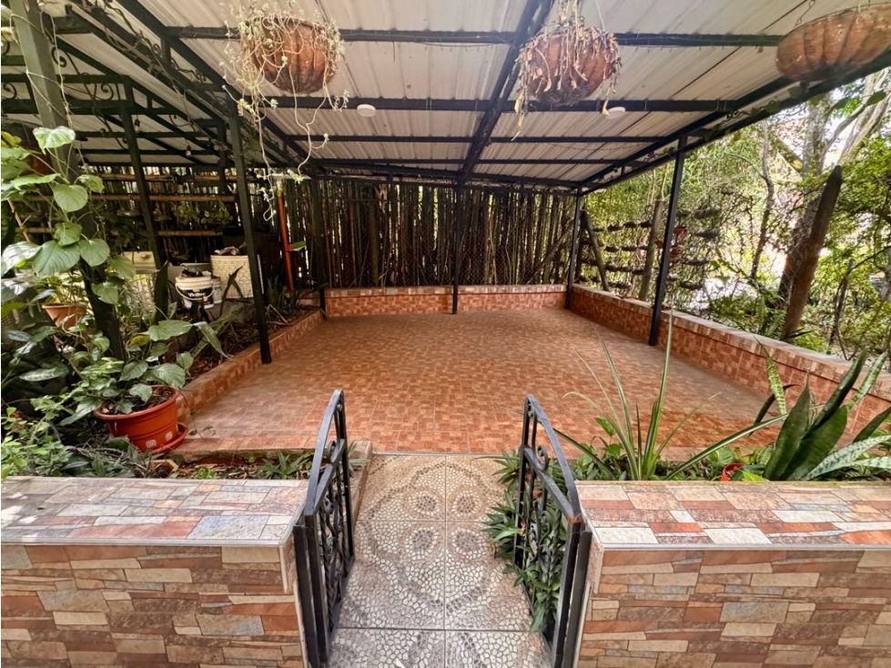 Casa en venta de 3 niveles + terraza en Santa Ana, Bello — foto 5