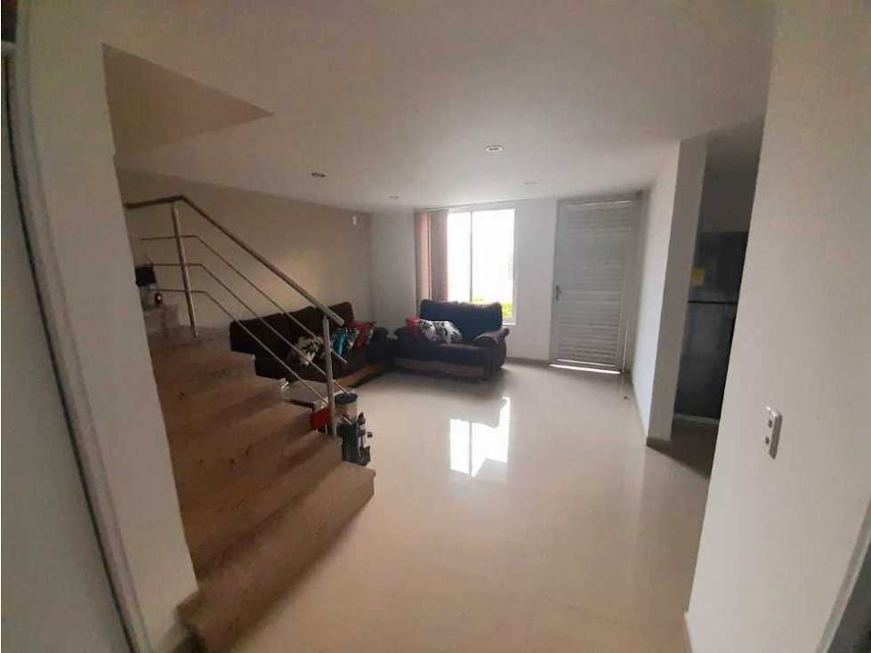 Se Vende Casa Avenida Centenario Norte Armenia — foto 2
