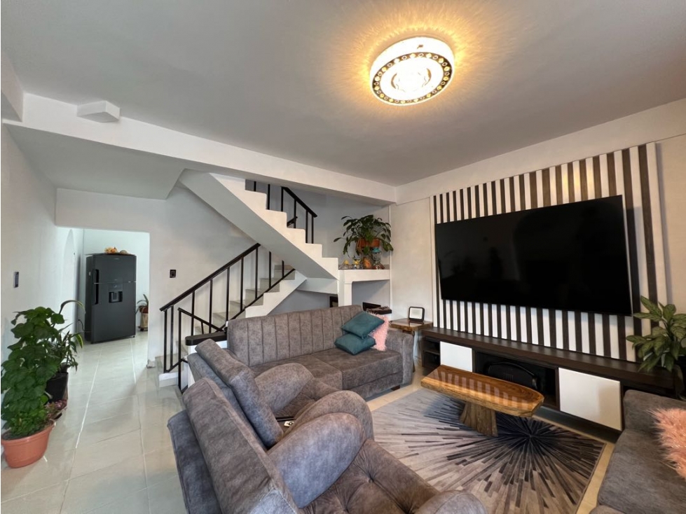 CASA EN VENTA B/ ALCAZAR ZONA NORTE ARMENIA-QUINDIO — foto 2