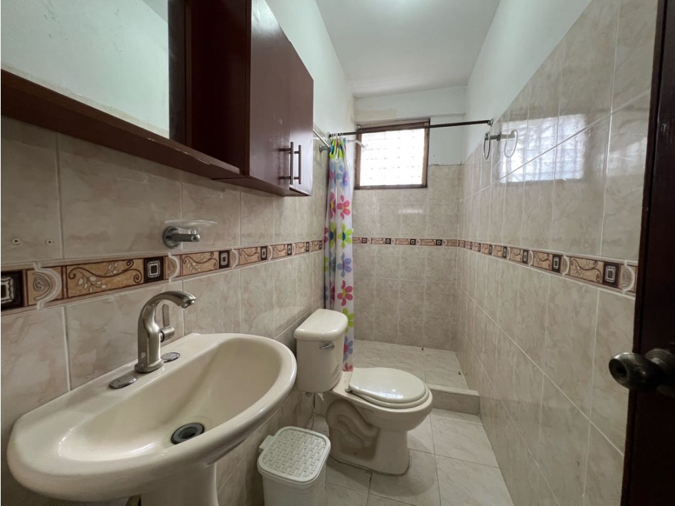 CASA EN VENTA B/ ALCAZAR ZONA NORTE ARMENIA-QUINDIO — foto 4