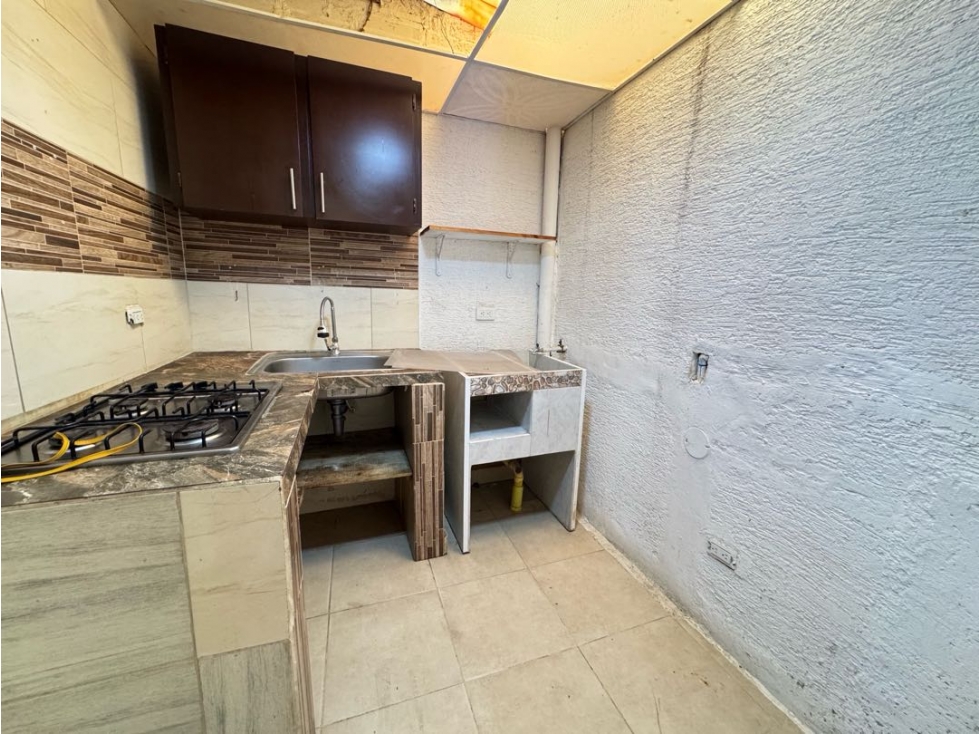 SE VENDE CASA BARRIO EL SILENCIO — foto 3