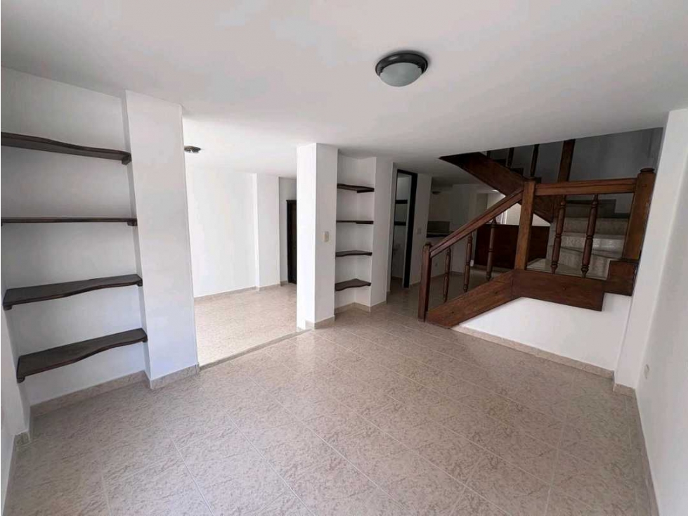 SE VENDE CASA | BARRIO LA CASTELLANA | CARTAGO VALLE — foto 2