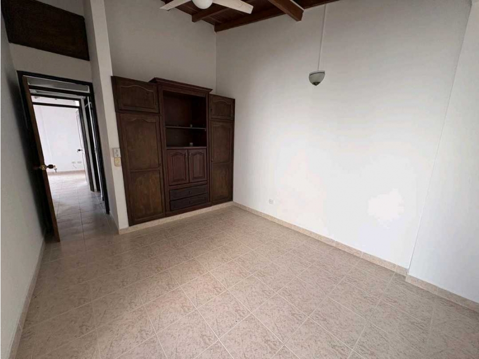 SE VENDE CASA | BARRIO LA CASTELLANA | CARTAGO VALLE — foto 4