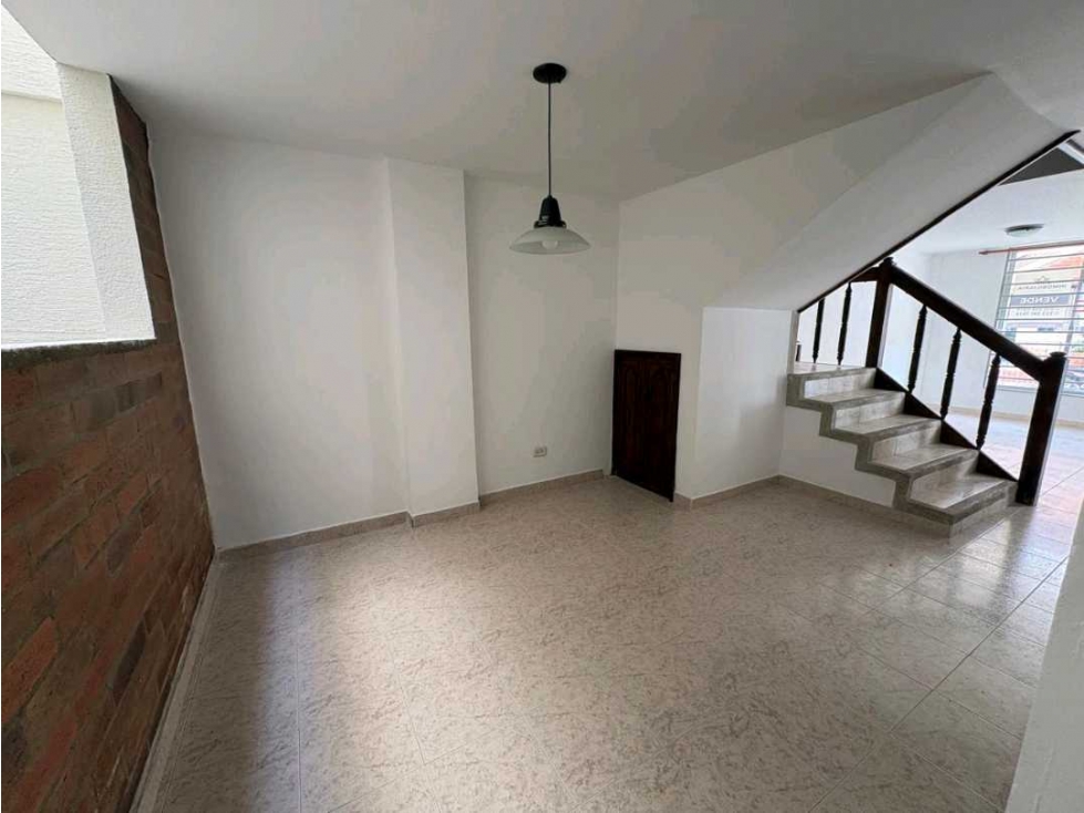 SE VENDE CASA | BARRIO LA CASTELLANA | CARTAGO VALLE — foto 6