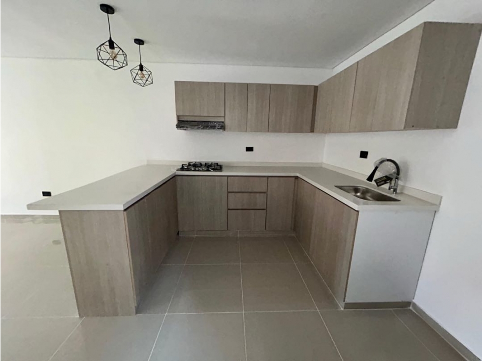 SE VENDE CASA | BARRIO LA NUEVA CARTAGO | CARTAGO VALLE