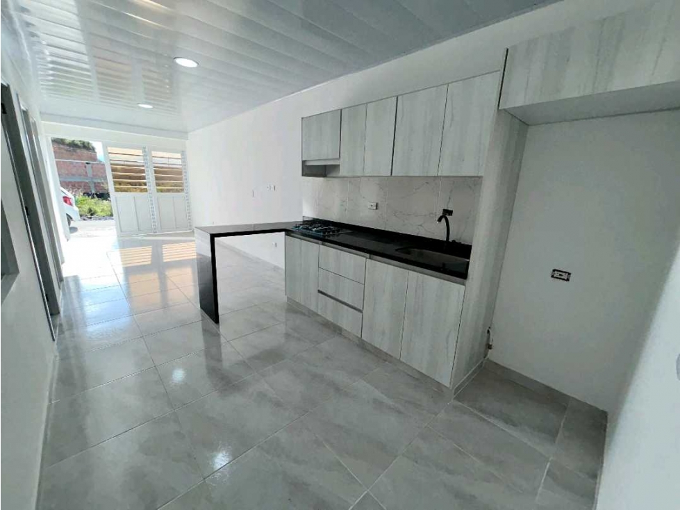 SE VENDE CASA | BARRIO LA NUEVA CARTAGO | CARTAGO VALLE