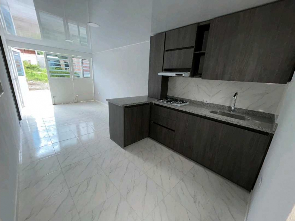 SE VENDE CASA | BARRIO LA NUEVA CARTAGO | CARTAGO VALLE