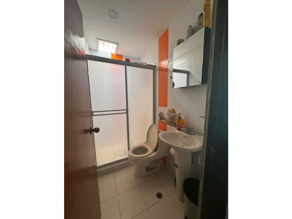 SE VENDE CASA BARRIO LOS CORTIJOS — foto 4
