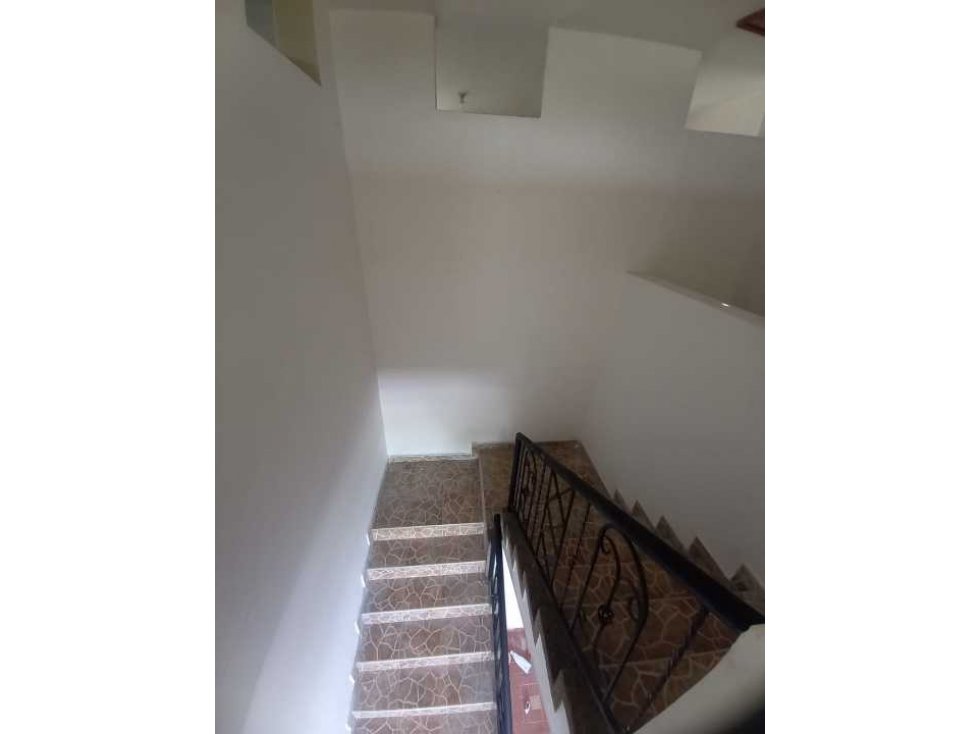 SE VENDEN APARTAMENTOS BARRIO OBRERO - 3