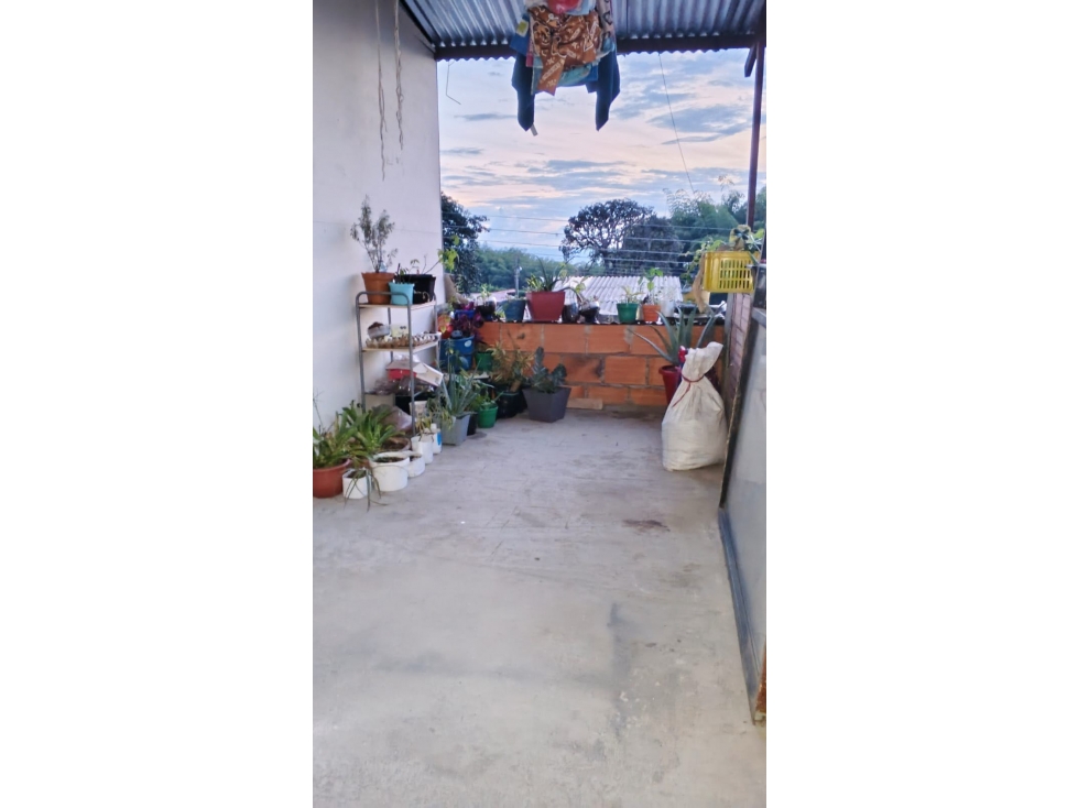 Se vende casa barrio simon Bolivar, Sur de Armenia Quindio. — foto 5