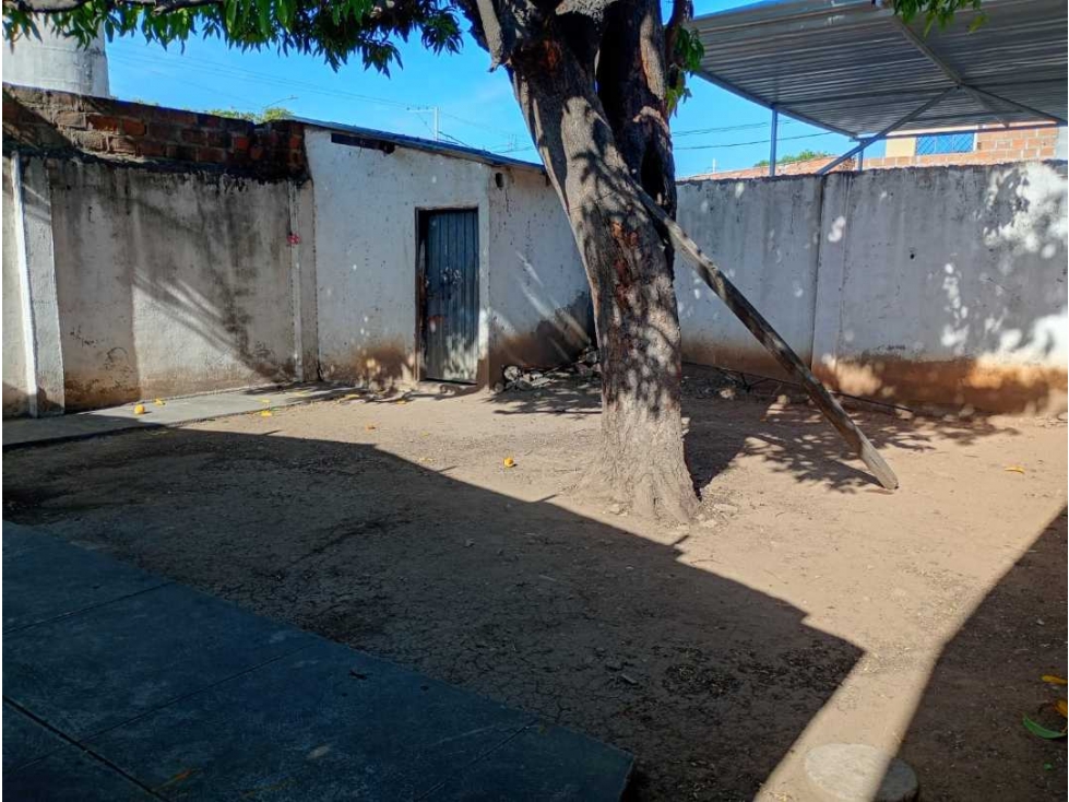 SE VENDE CASA BARRIO SIMON BOLIVAR — foto 4
