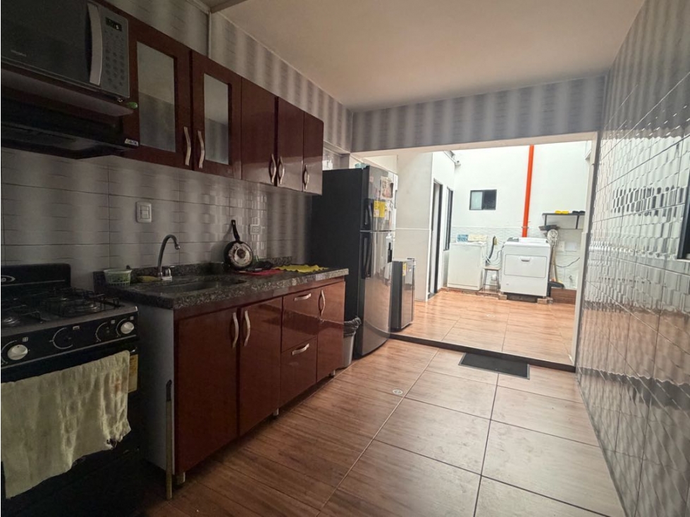 Se vende casa Barrios Unidos — foto 4