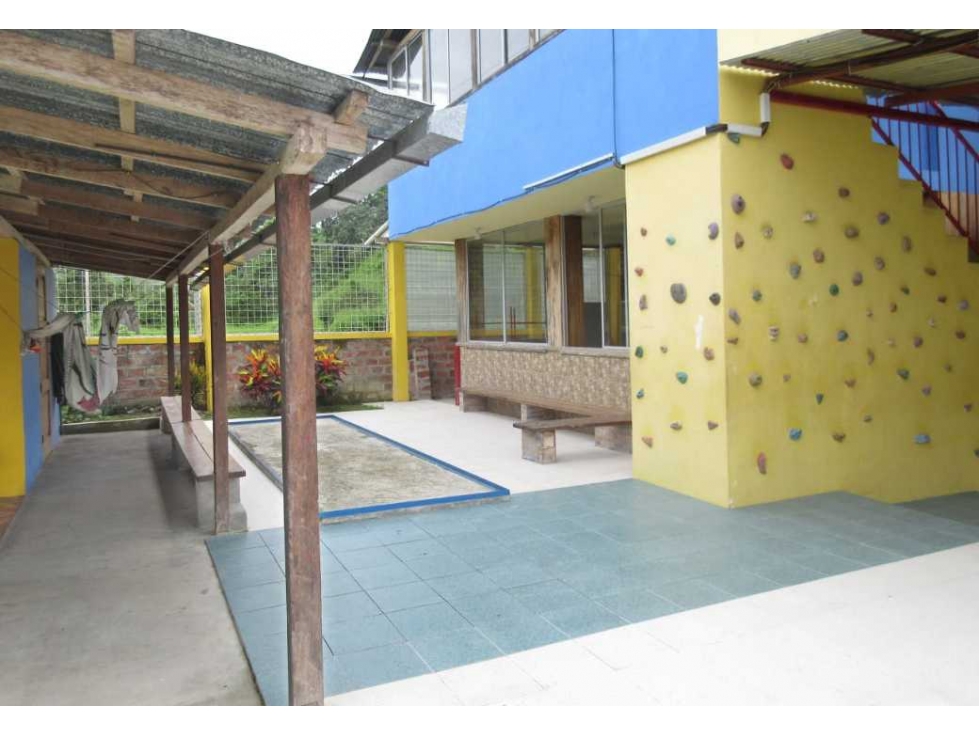 SE VENDE CASA BIFAMILIAR EN ATACAMES CERCA DE LA PLAYA - 5