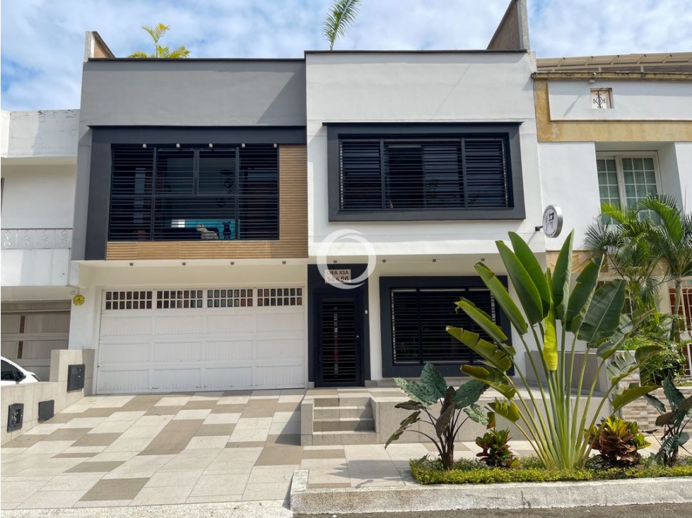 SE VENDE CASA BIFAMILIAR EN EL INGENIO SUR DE CALI