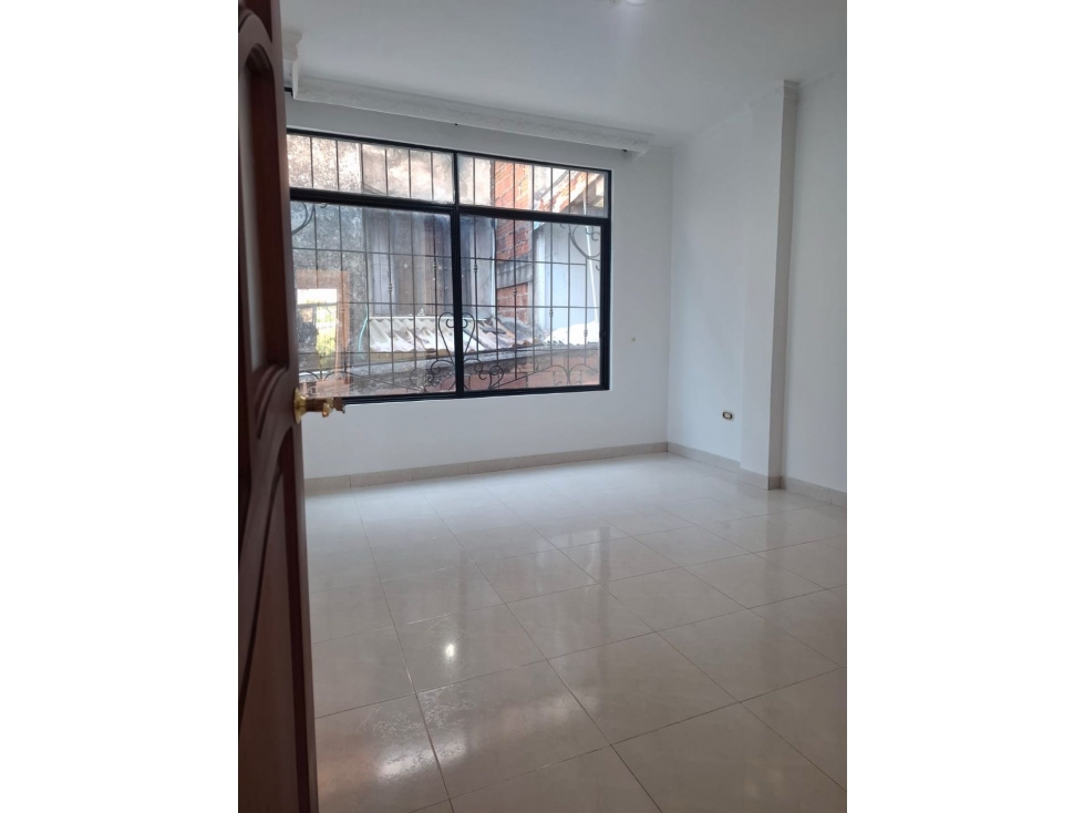 SE VENDE CASA UNIFAMILIAR SECTOR CENTRAL DE YOPAL CASANARE — foto 3