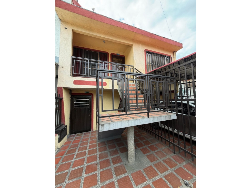 Se vende Casa bifamiliar Siete de Agosto — foto 2
