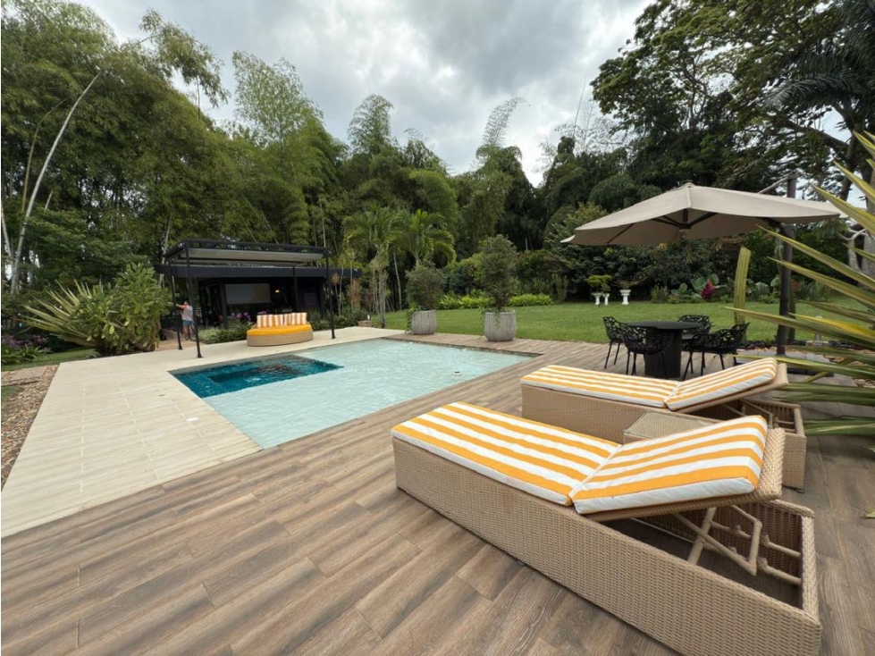 SE VENDE CASA CAMPESTRE CERCA AL CLUB CAMPESTRE — foto 2