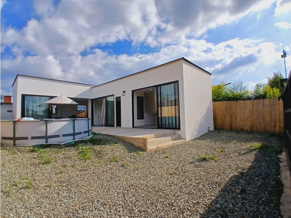 Se vende CASA CAMPESTRE buena vista vía Circasia a Montenegro . — foto 2