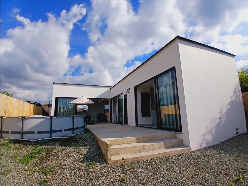 Se vende CASA CAMPESTRE buena vista vía Circasia a Montenegro . — foto 3