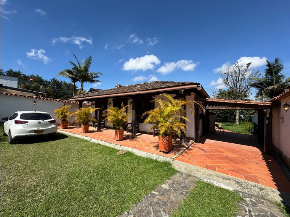 Se vende Casa Campestre, Cabeceras Rionegro