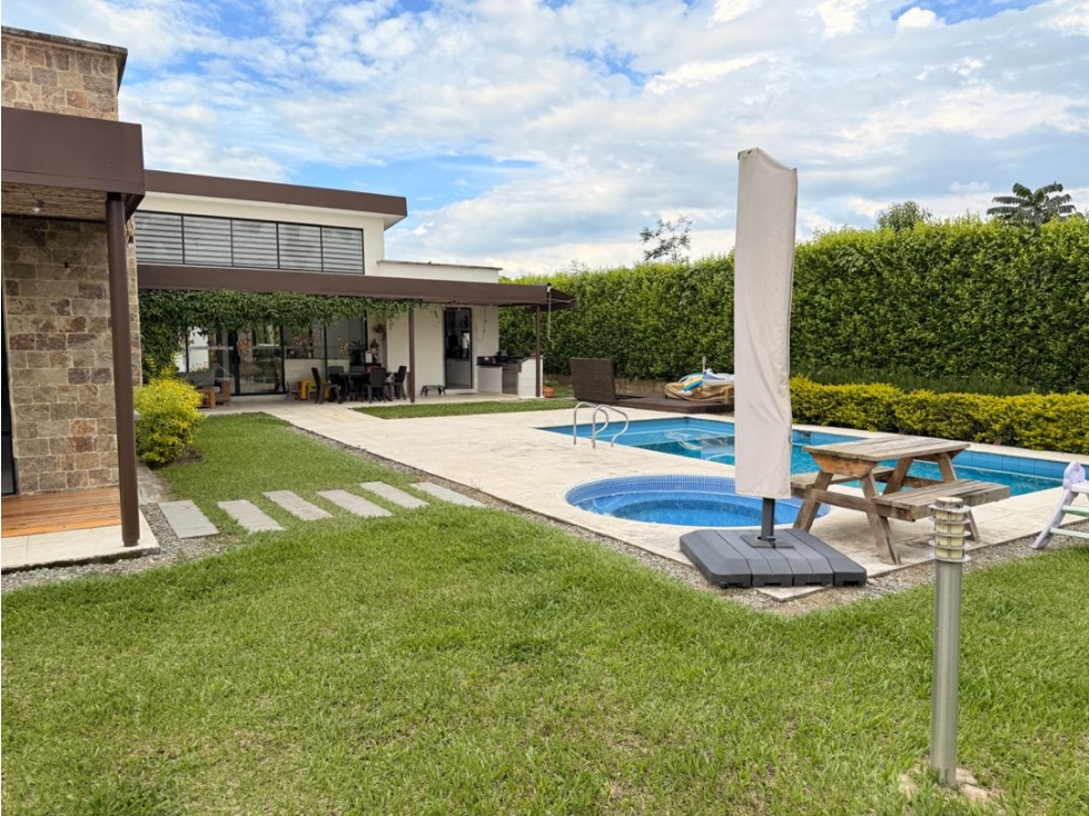SE VENDE CASA CAMPESTRE CERCA AL CLUB CAMPESTRE — foto 5