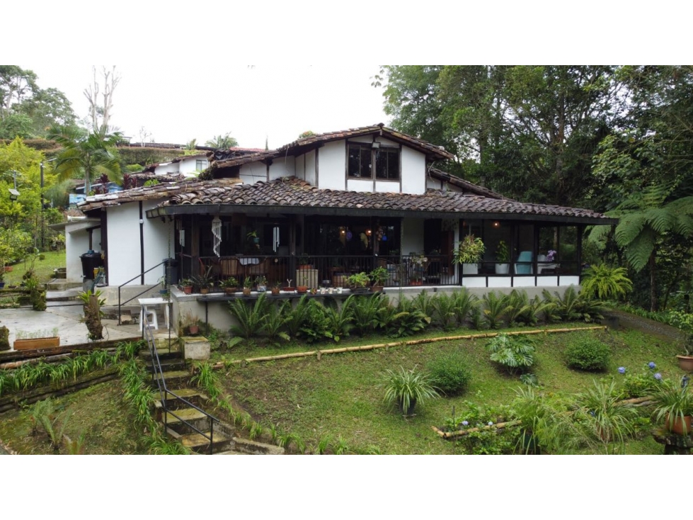 Se arrienda casa campestre Circasia Quindio - 2