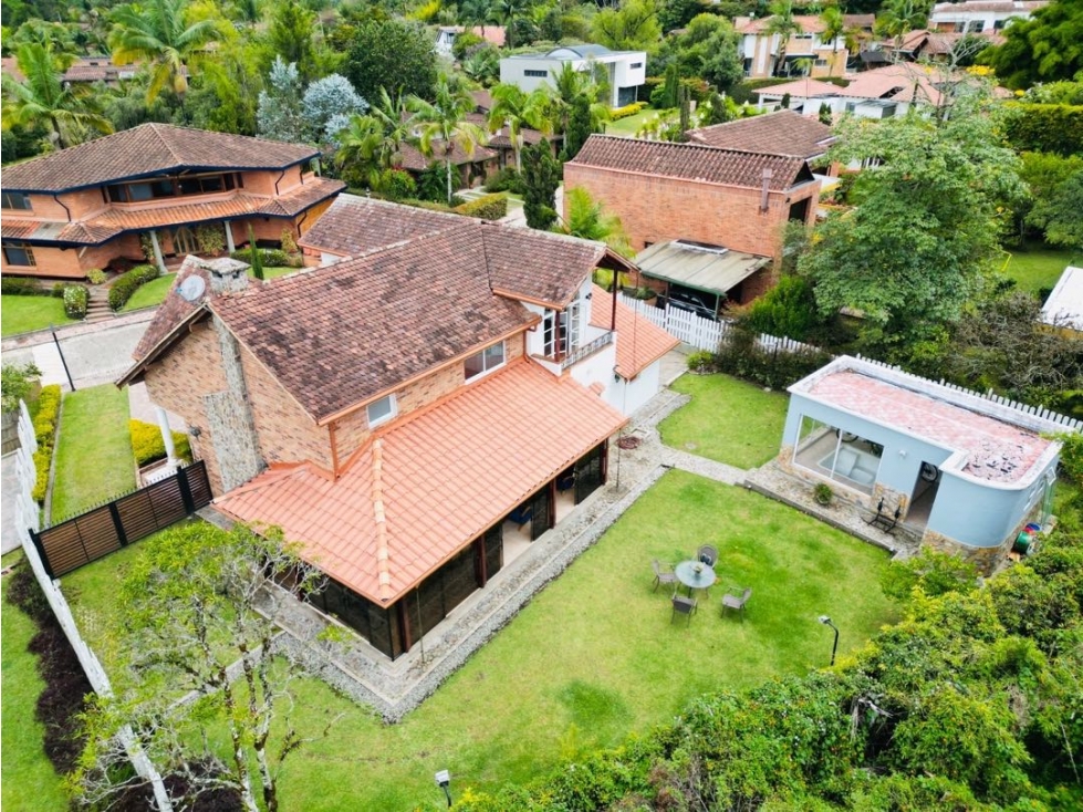 Se vende casa campestre con jacuzzi privado en El Retiro — foto 4