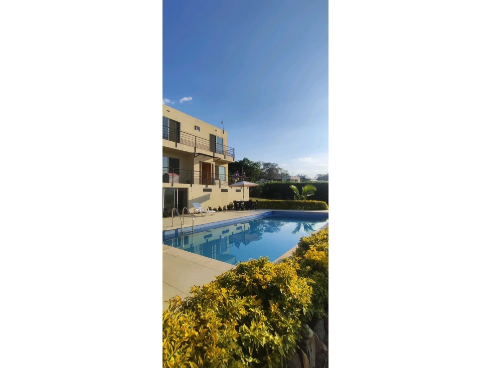 Se vende casa campestre de 1500 M2 en 890 mill con piscina en La Mesa - 3