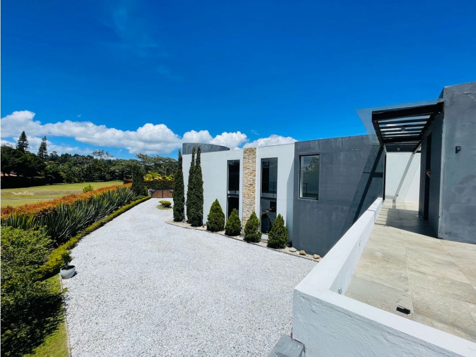 Se vende casa campestre de lujo en unidad cerrada en Llanogrande — foto 6