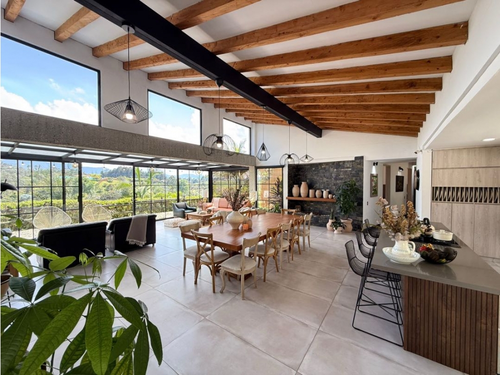 Se vende casa campestre de lujo en parcelación en El Carmen de Viboral — foto 4