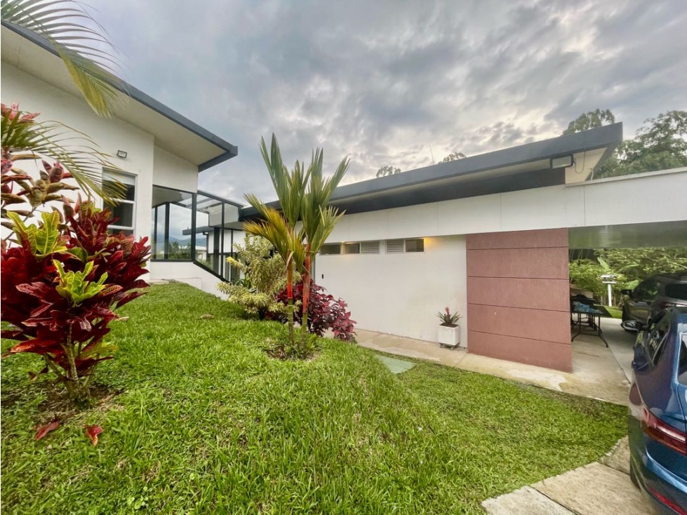 SE VENDE CASA CAMPESTRE EN CIRCASIA