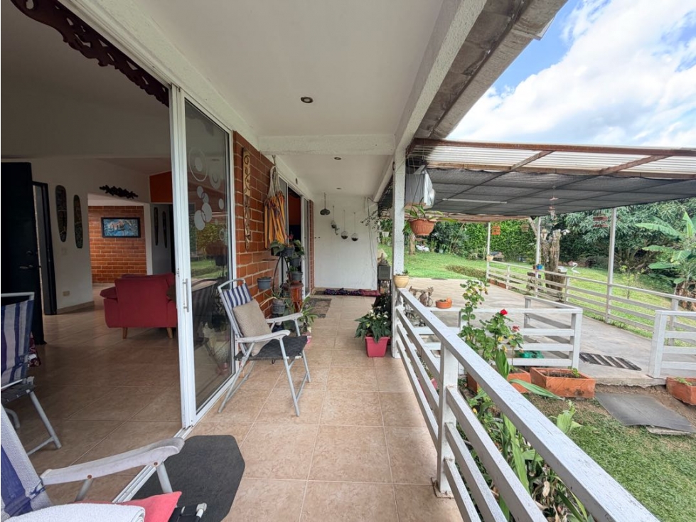 ¡SE VENDE CASA CAMPESTRE EN COMBIA VEREDA LA SIRIA!