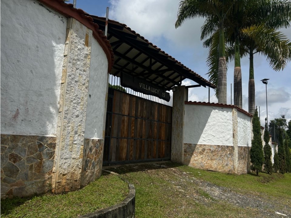 Se vende casa campestre en Combia,Pereira