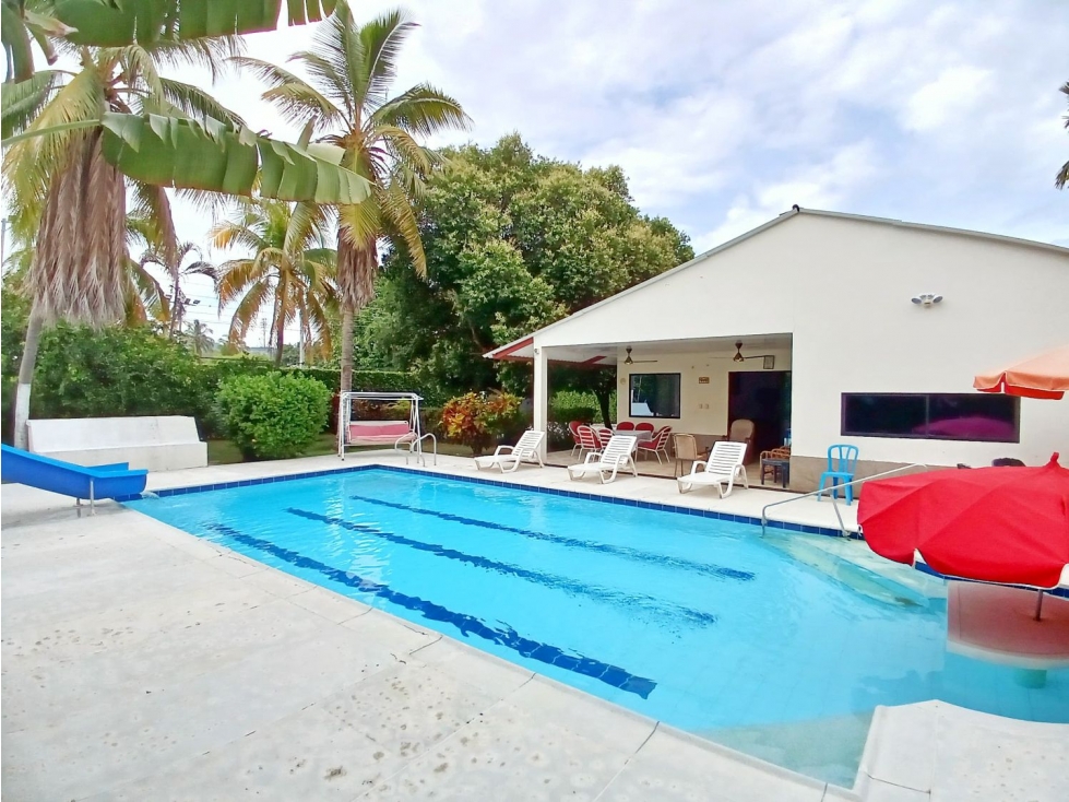 CASA CAMPESTRE EN VENTA RICAURTE
