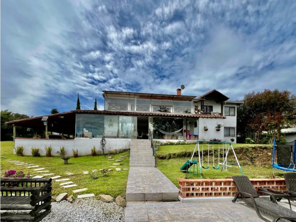 CASA CAMPESTRE PARA LA VENTA EN EL CARMEN DE VIBORAL, ANTIOQUIA — foto 3