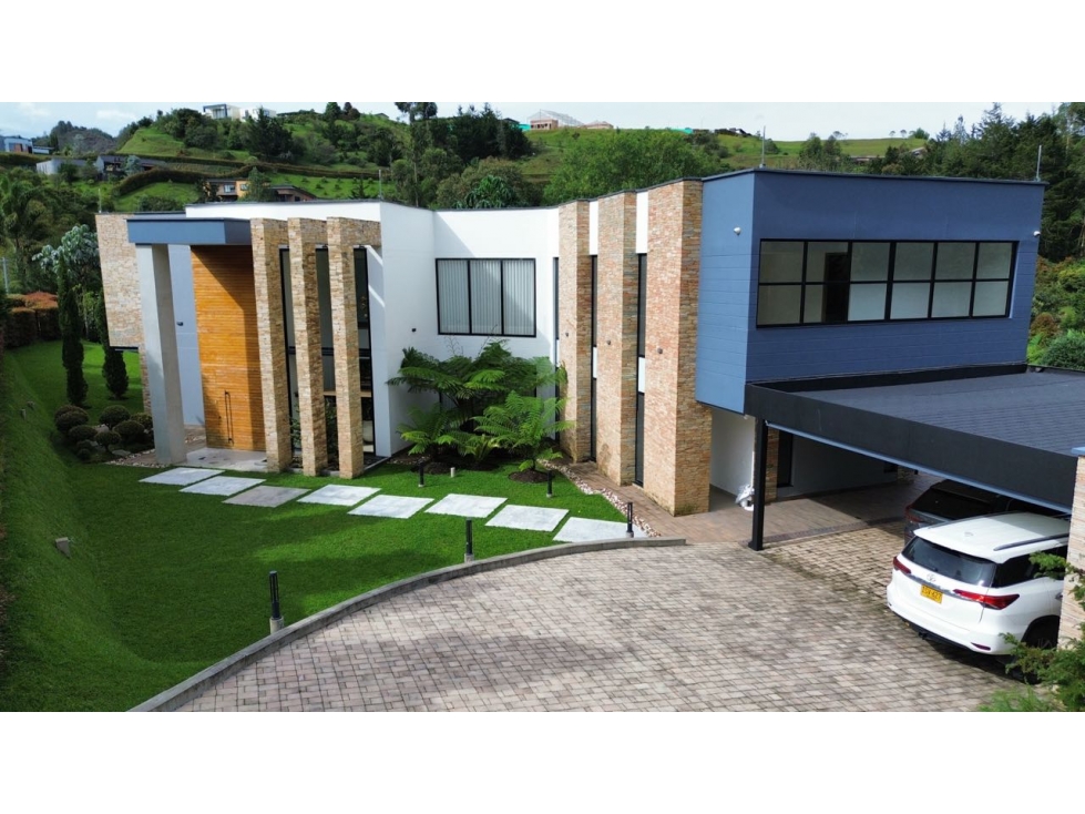 SE VENDE CASA CAMPESTRE EN EL RETIRO PARCELACION SENDEROS DEL RETIRO