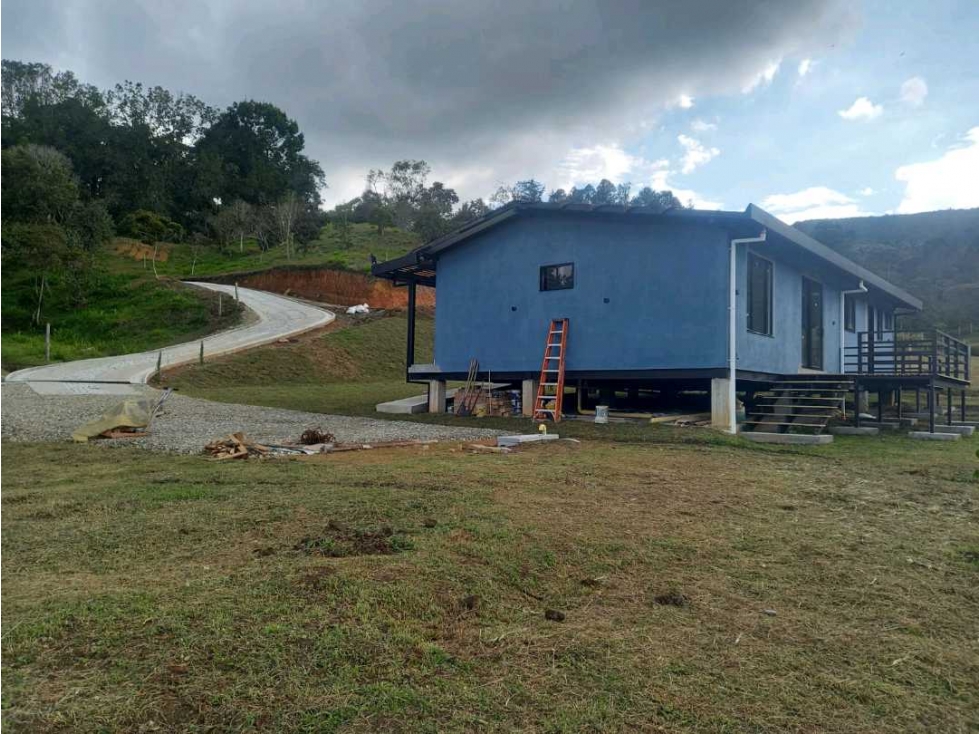 Se vende casa campestre en guarne vía al aeropuerto — foto 3