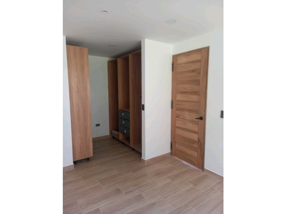 Se vende casa campestre en guarne vía al aeropuerto — foto 5