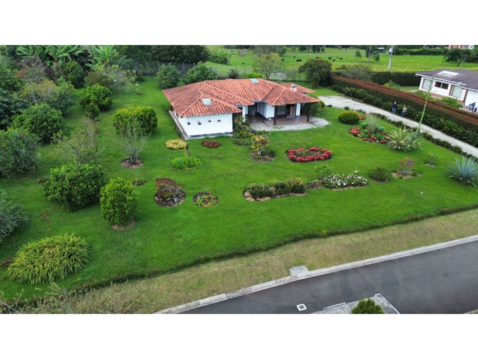 SE VENDE CASA CAMPESTRE EN LA CEJA EN PARCELACION CASA 1 SOLO NIVEL — foto 2
