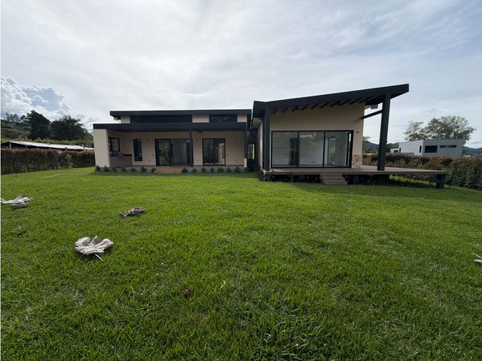 SE VENDE CASA CAMPESTRE EN LA CEJA PARA ESTRENAR SECTOR EL TAMBO MODER — foto 4