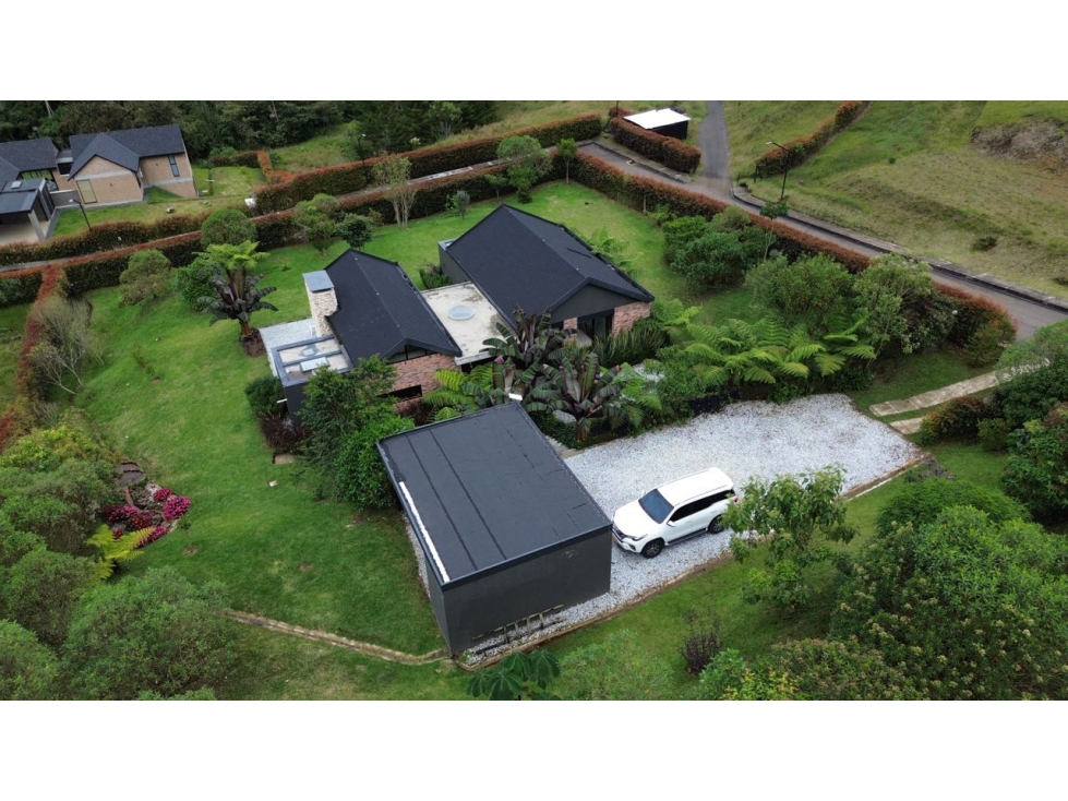 SE VENDE CASA CAMPESTRE EN LA CEJA EN PARCELACION CERRADA BOSQUES DE — foto 3