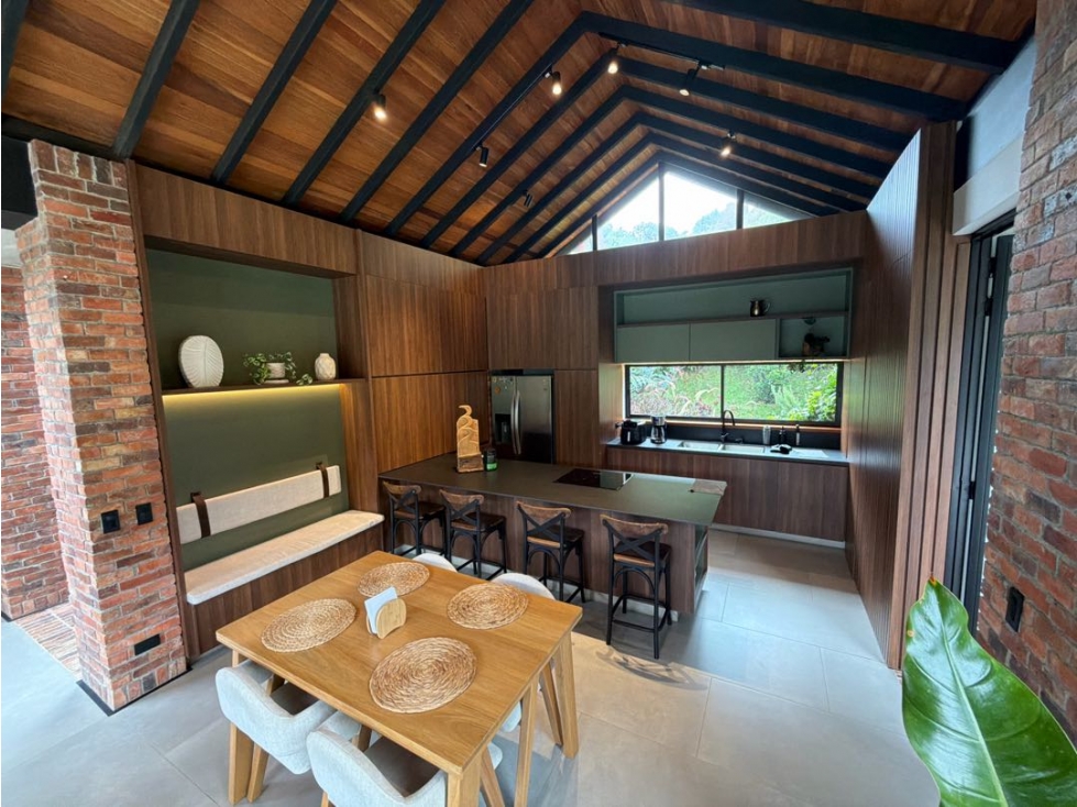 SE VENDE CASA CAMPESTRE EN LA CEJA EN PARCELACION CERRADA BOSQUES DE