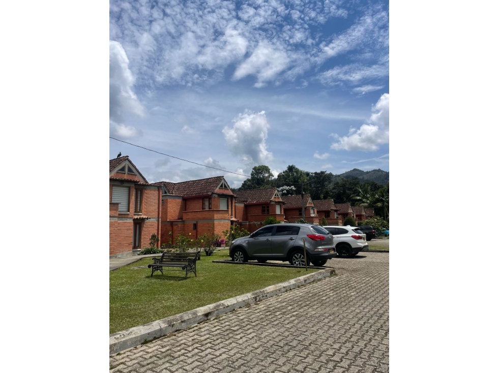 Se vende casa campestre en Martín Pescador, El Retiro - 2