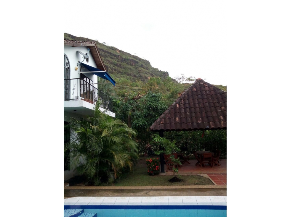 SE VENDE CASA CAMPESTRE EN NILO CUNDINAMARCA.A - 6