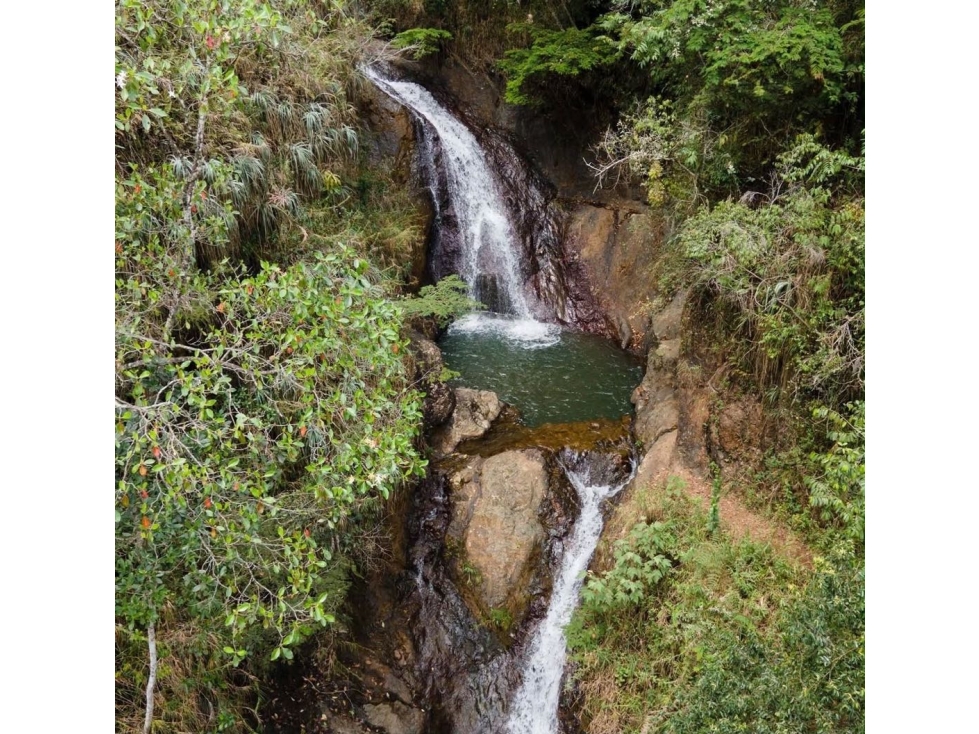SE VENDE CASA CAMPESTRE EN PARCELACION EN LA BUITRERA VÍA EL ROSARIO — foto 3