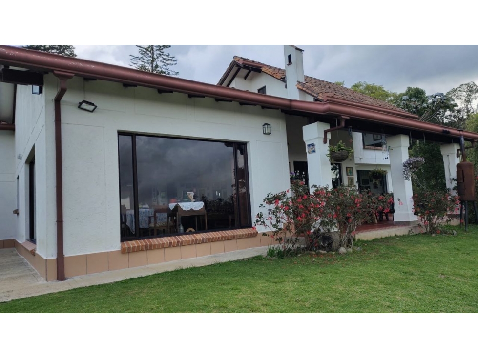 Se vende casa campestre en Santa Elena, vereda Piedra Gorda — foto 3