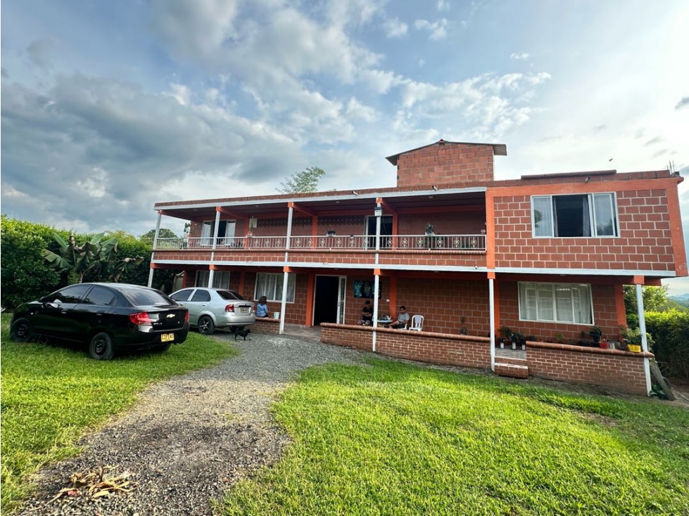 Se Vende Casa campestre, Morelia