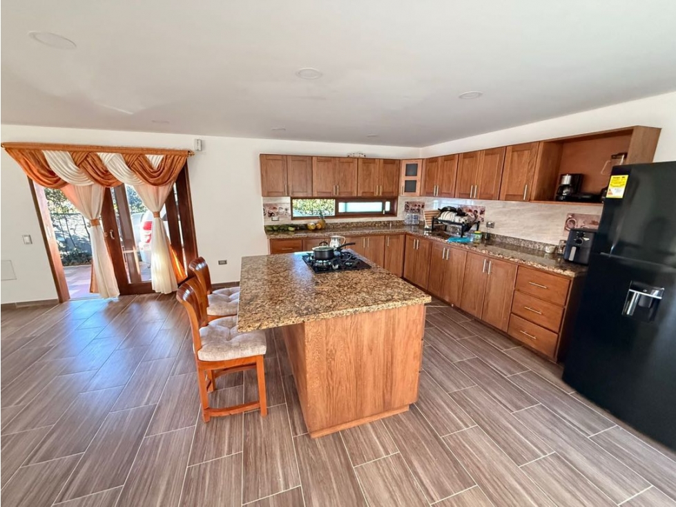 Se vende casa campestre única en Campo Alegre — foto 4