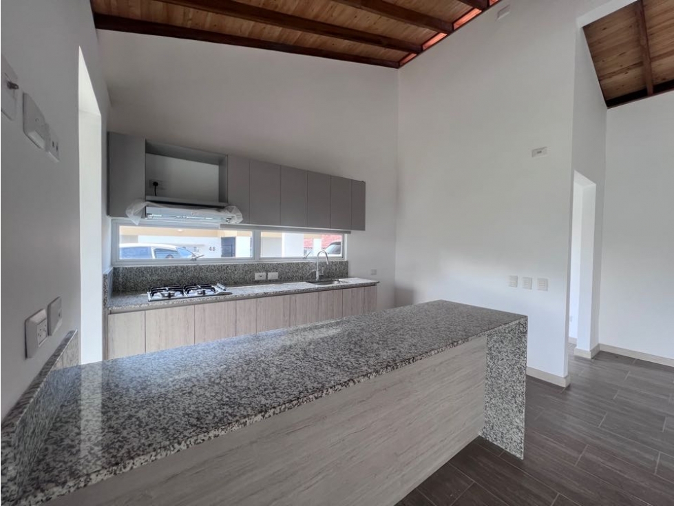 Se VENDE casa campestre en El Caimo